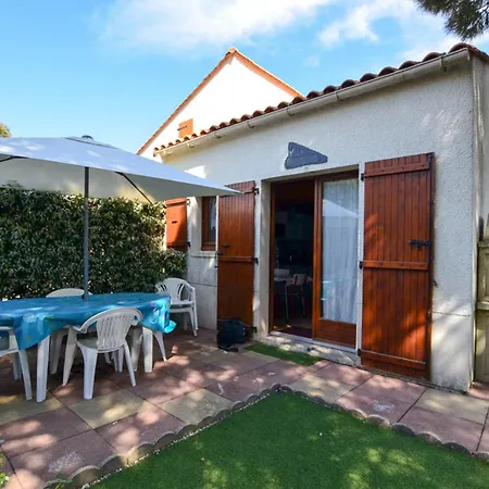 Maison Avec Piscine Commune - La Palmyre, 6 Pers - Fr-1-705-42